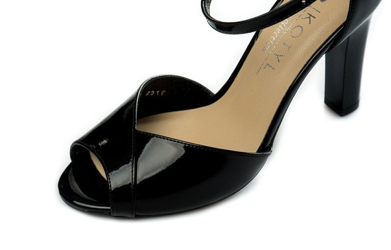 Buty KOTYL Czarne Lakier wz.5889