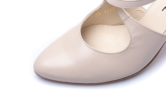 Buty z paseczkiem NIKOLL Beżowe wz.1581 k536